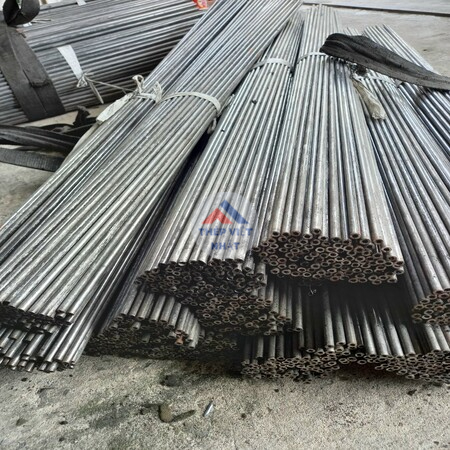 THÉP ỐNG PHI 23/ ỐNG THÉP PHI 23