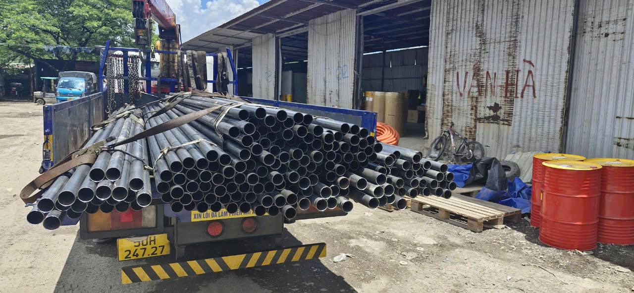 THÉP ỐNG ĐEN PHI 44