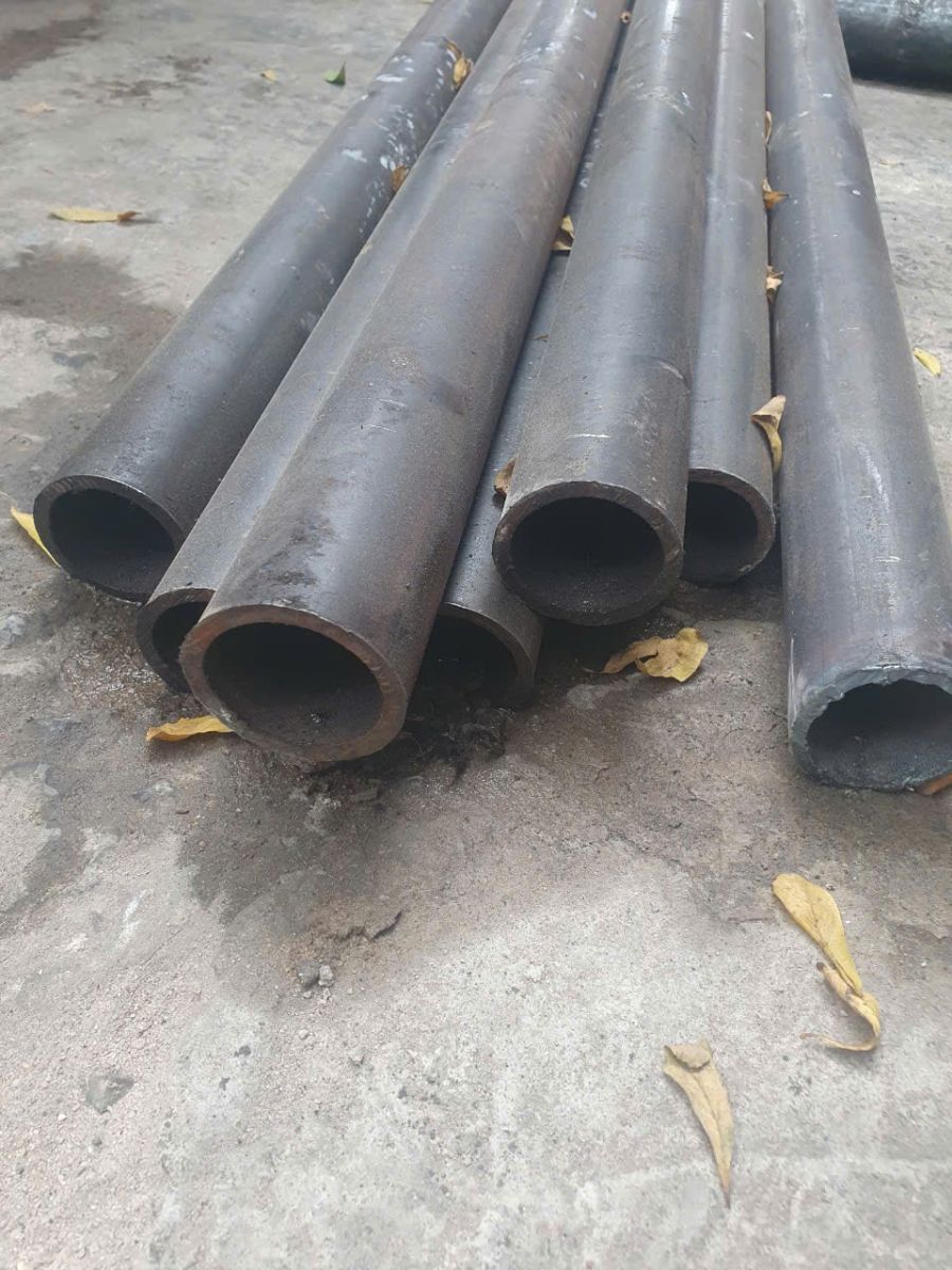 THÉP ỐNG ĐEN PHI 54