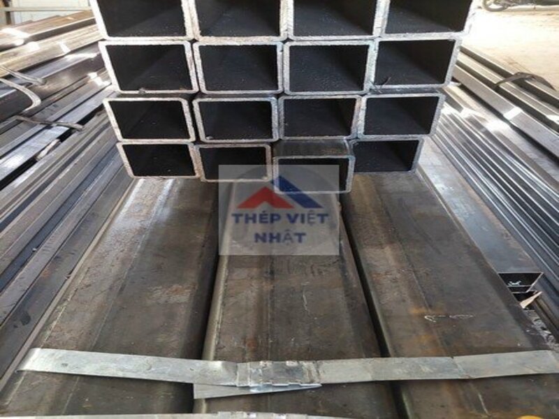 THÉP HỘP VUÔNG 90X90X4LI/ THÉP HỘP 90X90X4MM