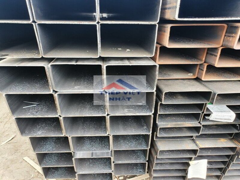 THÉP HỘP VUÔNG 200X200X2,5LI/HỘP VUÔNG 200X200X2,5MM