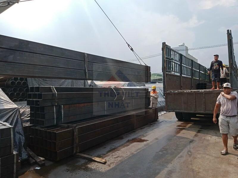 THÉP HỘP VUÔNG 120X120X6LI/ THÉP HỘP 120X120X6MM