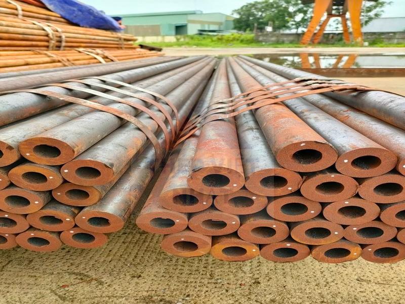 THÉP ỐNG ĐEN PHI 58