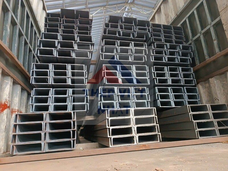 Thép hình C300x90/ Thép hình U300 Tiêu chuẩn ASTM A36