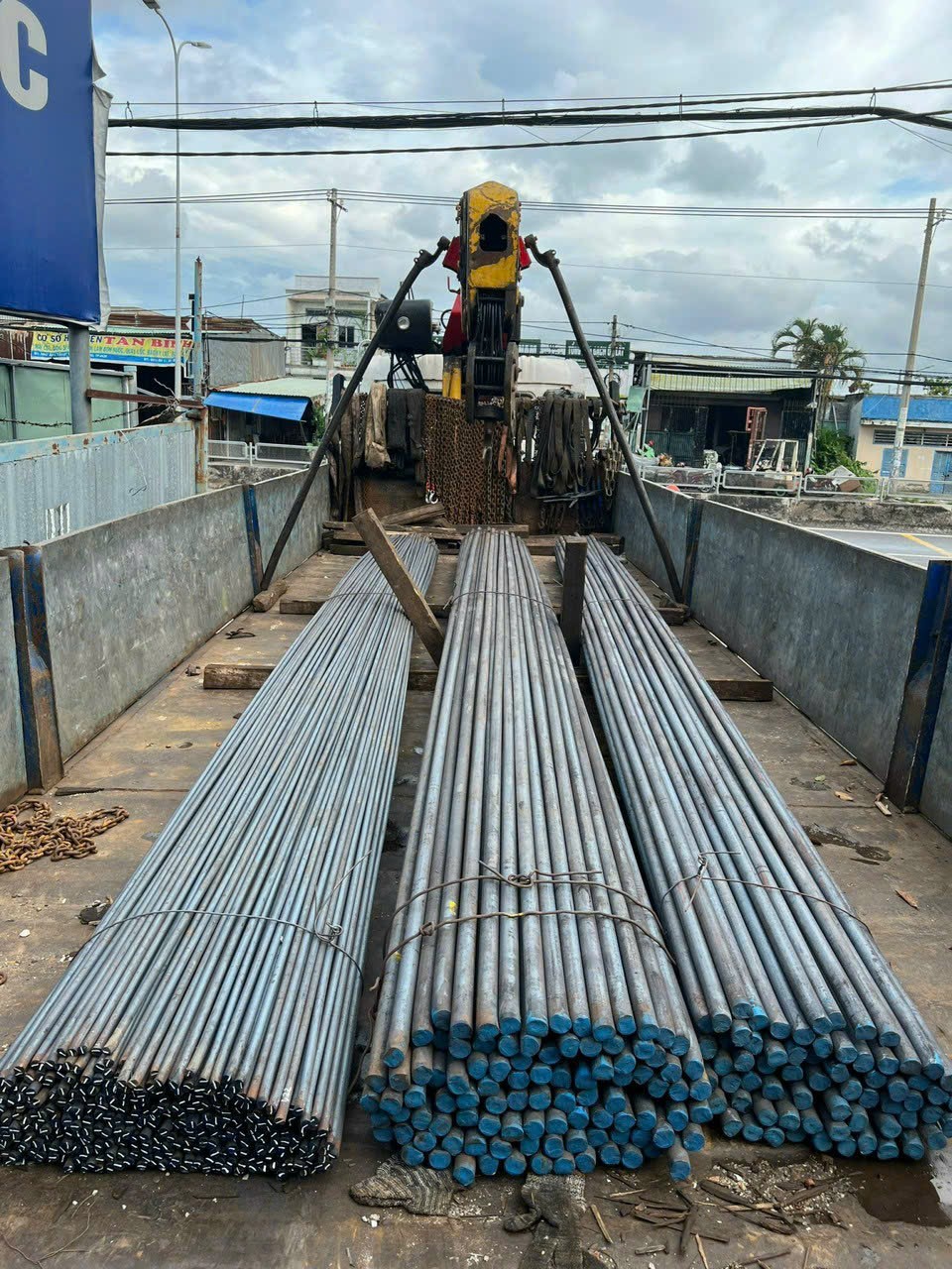 THÉP TRÒN ĐẶC KÉO BÓNG PHI 16