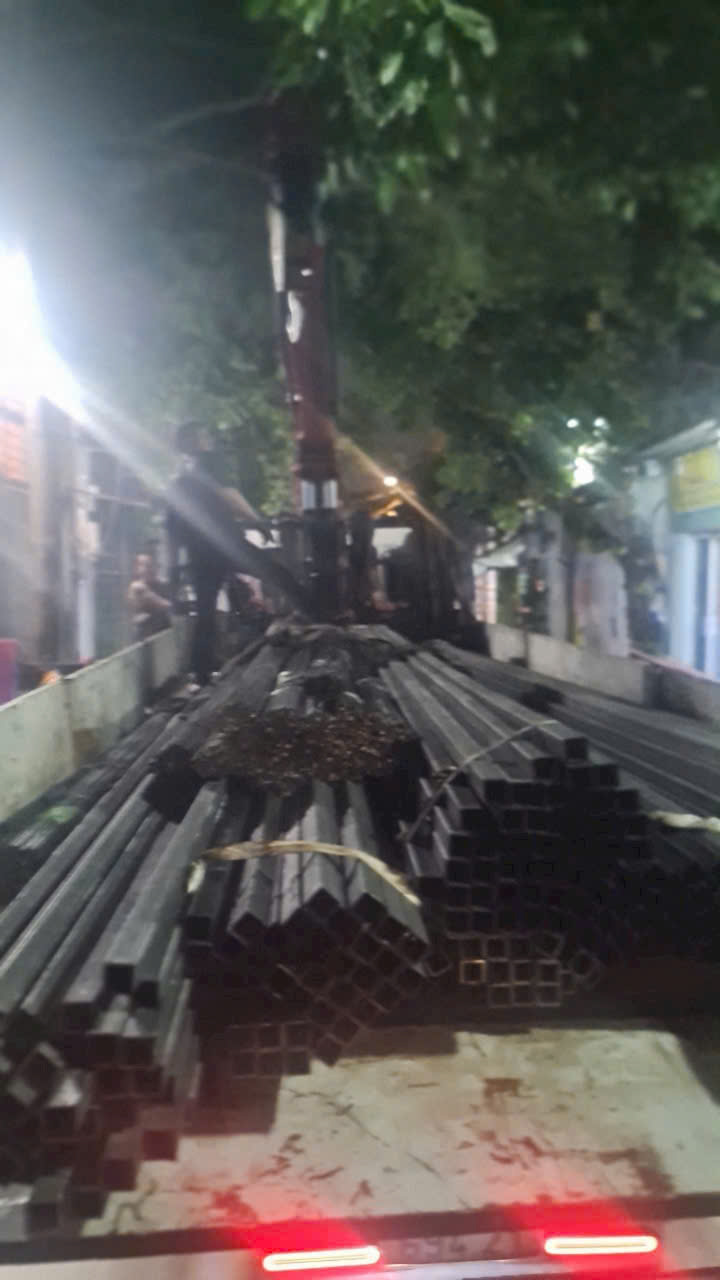THÉP ỐNG ĐEN PHI 26