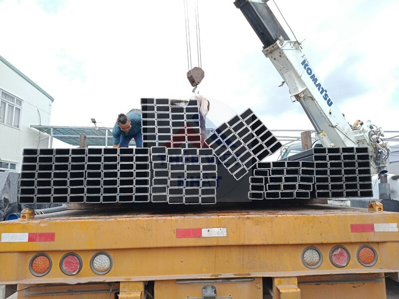THÉP HỘP CHỮ NHẬT 100X200X3LI/ THÉP HỘP 100X200X3MM
