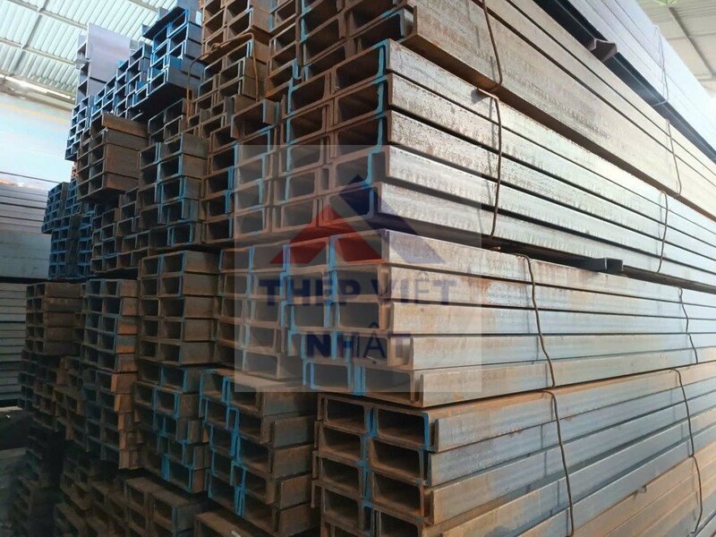 Thép hình U250x90x9x13x12m ASTM A36/ SS400 Nhật Bản