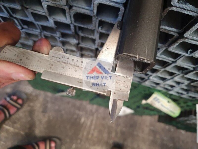 THÉP HỘP VUÔNG 175X175X4LI/ THÉP HỘP 175X175X4MM