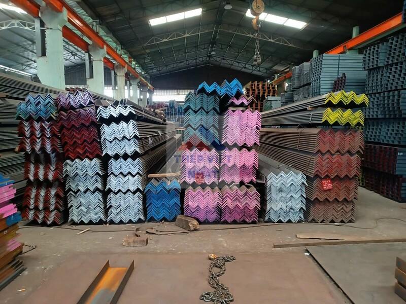THÉP HÌNH V 90X90X10MM/ THÉP CHỮ V 90X90X10LI