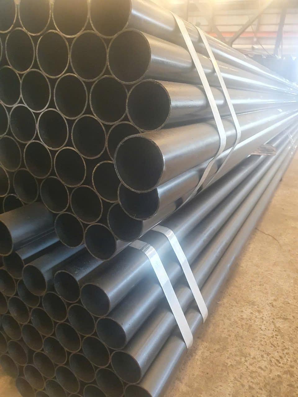 THÉP ỐNG ĐEN PHI 44