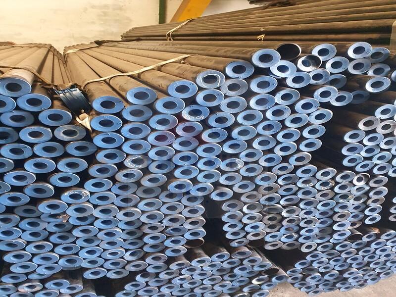 THÉP ỐNG ĐEN PHI 56