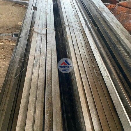 THÉP RAY CẨU 30X50/ THANH RAY ĐẶC 30X50