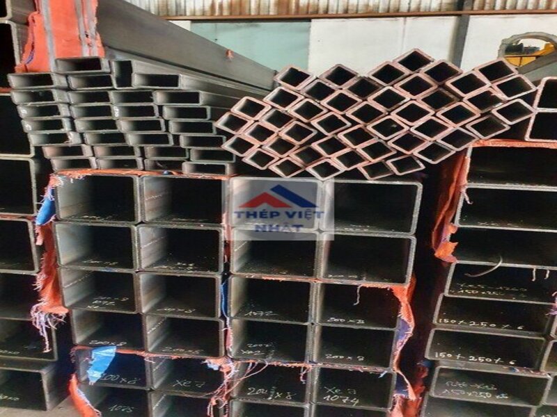 THÉP HỘP VUÔNG 70X70X3MM/ THÉP HỘP 70X70X3LI